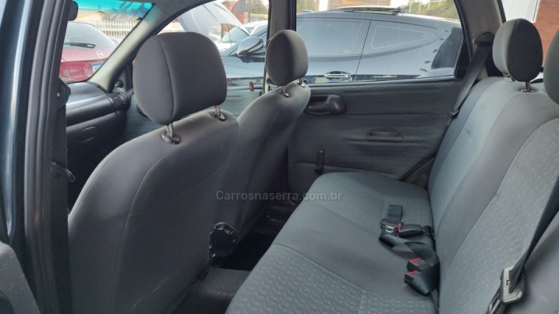 CORSA 1.0 MPF WIND 8V GASOLINA 4P MANUAL - 2001 - CAXIAS DO SUL
