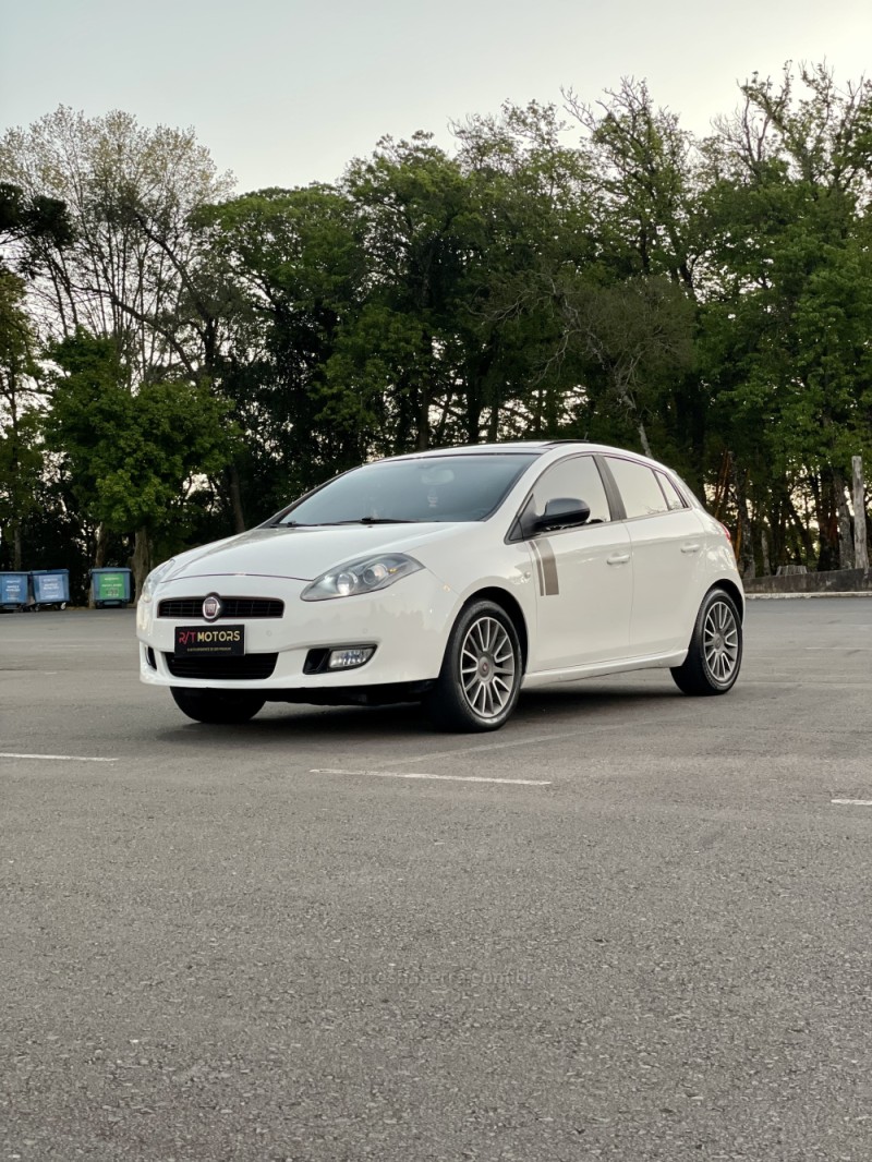 BRAVO 1.8 SPORTING 16V FLEX 4P MANUAL