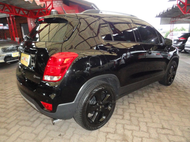 TRACKER 1.4 16V MIDNIGHT TURBO FLEX 4P AUTOMÁTICO - 2019 - SAPIRANGA