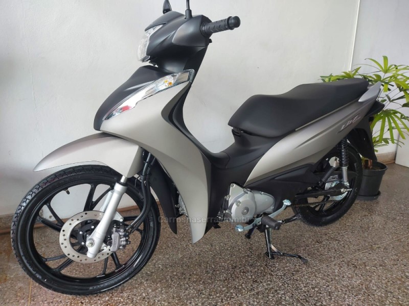 HONDA - CG 160 - 2023/2023 - Prata - R$ 18.800,00 - Vavá Motos