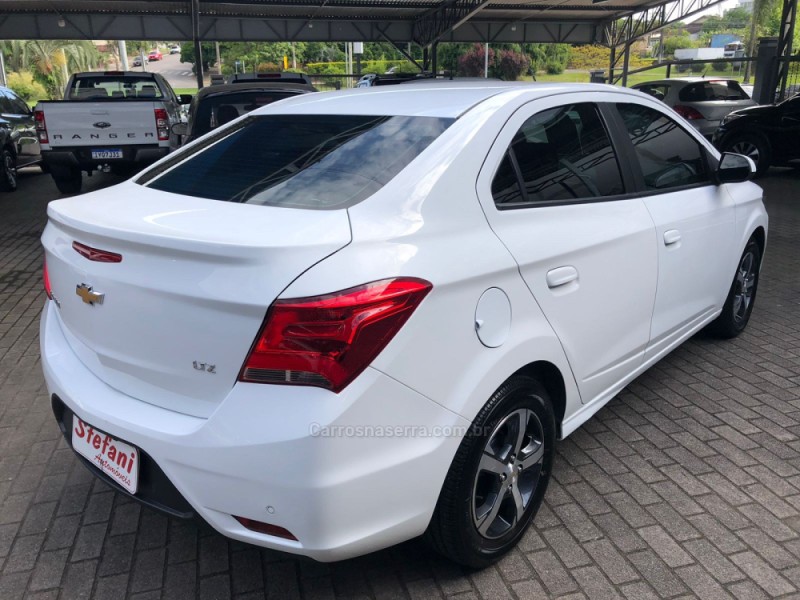 PRISMA 1.4 MPFI LTZ 8V FLEX 4P MANUAL - 2019 - FELIZ