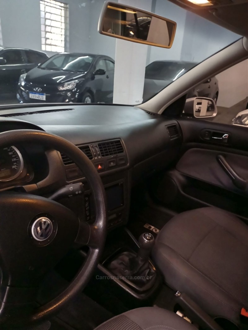 GOLF 1.6 MI 8V FLEX 4P MANUAL - 2011 - BENTO GONçALVES