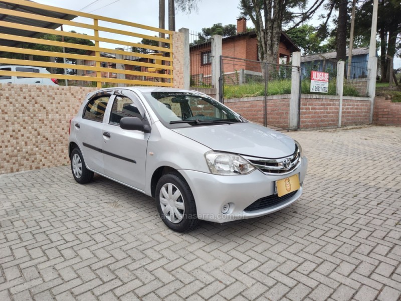 ETIOS 1.3 X 16V FLEX 4P MANUAL - 2013 - CANELA