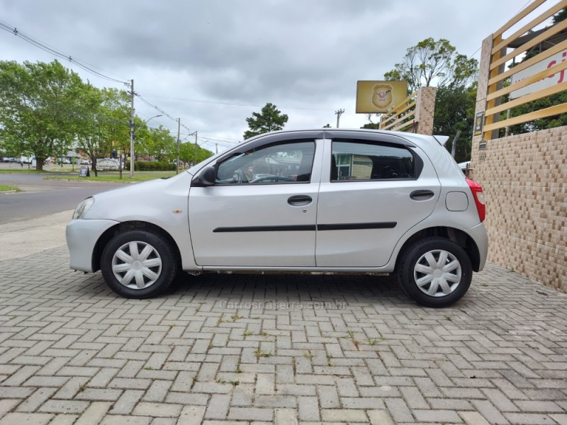 ETIOS 1.3 X 16V FLEX 4P MANUAL - 2013 - CANELA