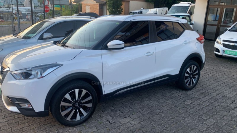 KICKS 1.6 16V FLEX S 4P MANUAL - 2019 - FARROUPILHA