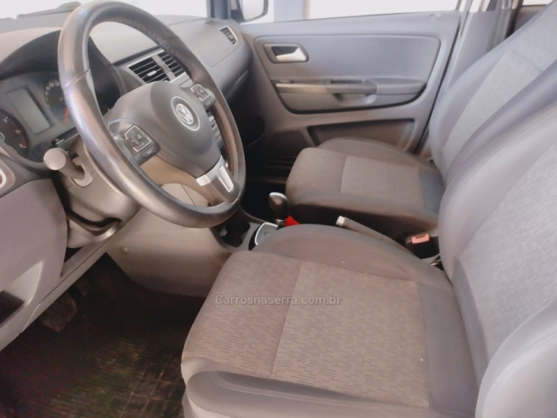 SPACEFOX 1.6 MI TREND 8V FLEX 4P AUTOMATIZADO - 2013 - SãO SEBASTIãO DO CAí