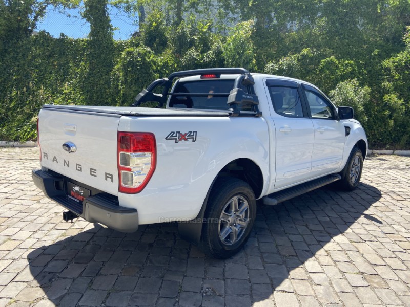 RANGER 2.2 XLS 4X4 CD 16V DIESEL 4P MANUAL - 2019 - FARROUPILHA