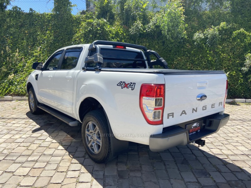 RANGER 2.2 XLS 4X4 CD 16V DIESEL 4P MANUAL - 2019 - FARROUPILHA