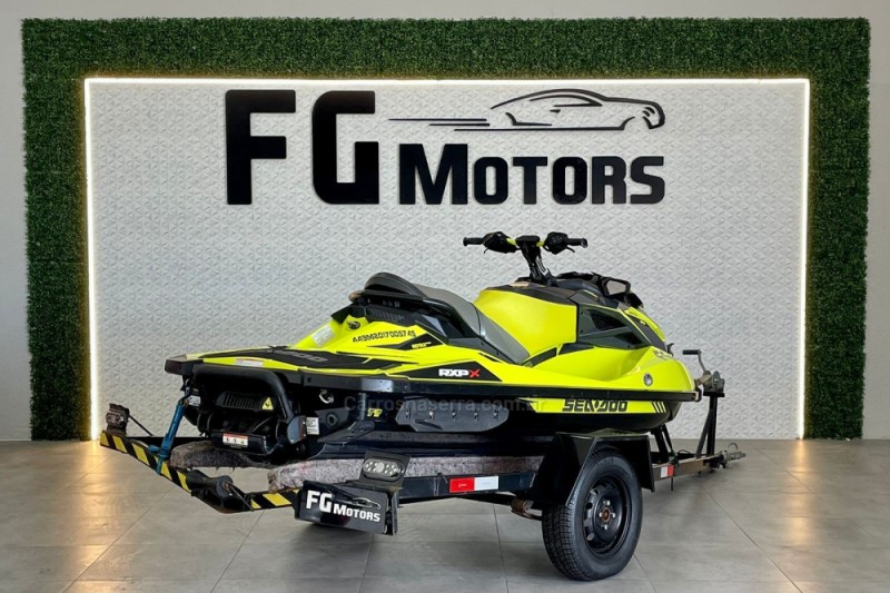 JET SKI RXP-X 300 - 2018 - NOVO HAMBURGO