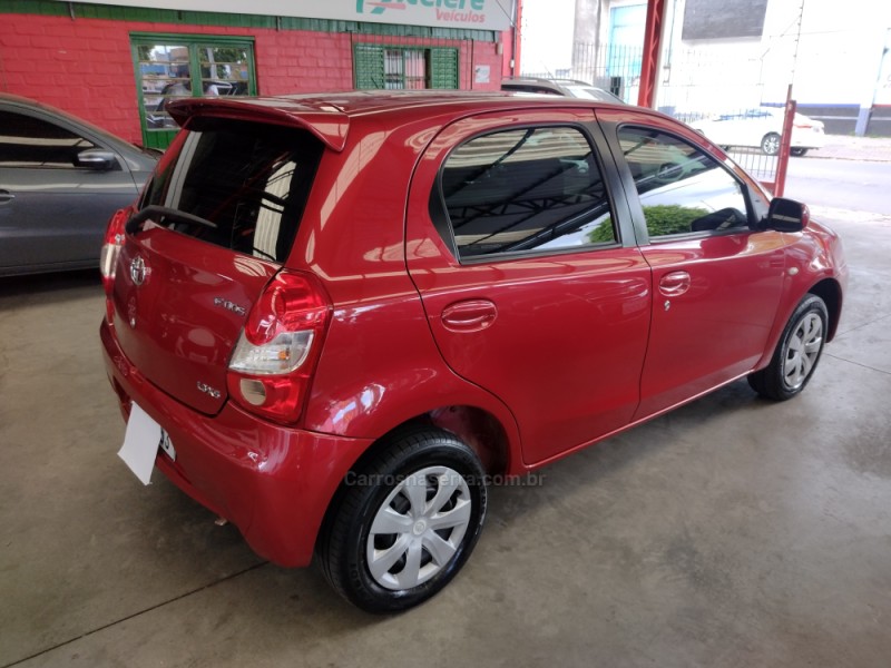 ETIOS 1.3 XS 16V FLEX 4P MANUAL - 2013 - CAXIAS DO SUL