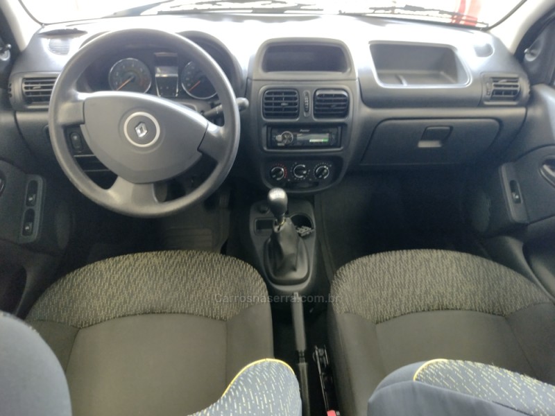 CLIO 1.0 EXPRESSION 16V FLEX 4P MANUAL - 2014 - CAXIAS DO SUL