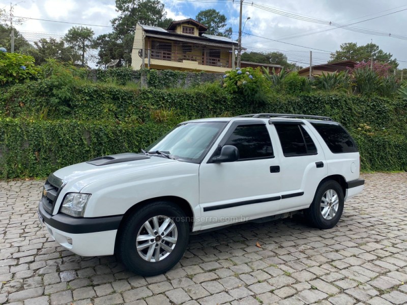 BLAZER 4.3 SFI DLX 4X2 V6 12V GASOLINA 4P MANUAL 1997 - BENTO GONCALVES -  Carros na Serra