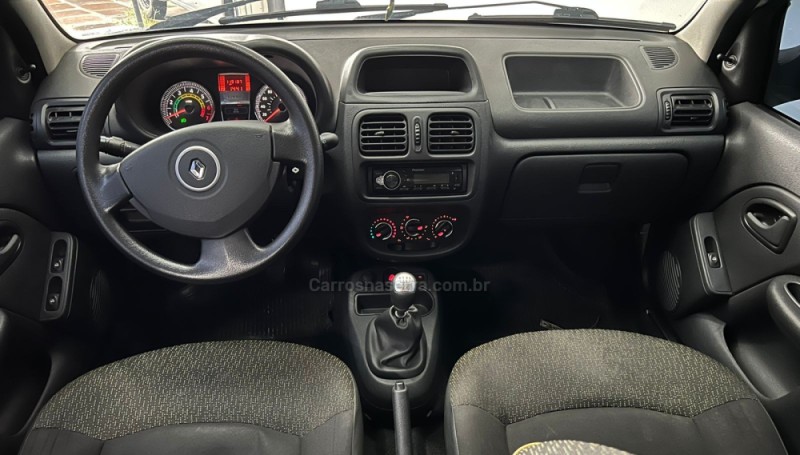 CLIO 1.0 EXPRESSION 16V FLEX 4P MANUAL - 2014 - NOVO HAMBURGO