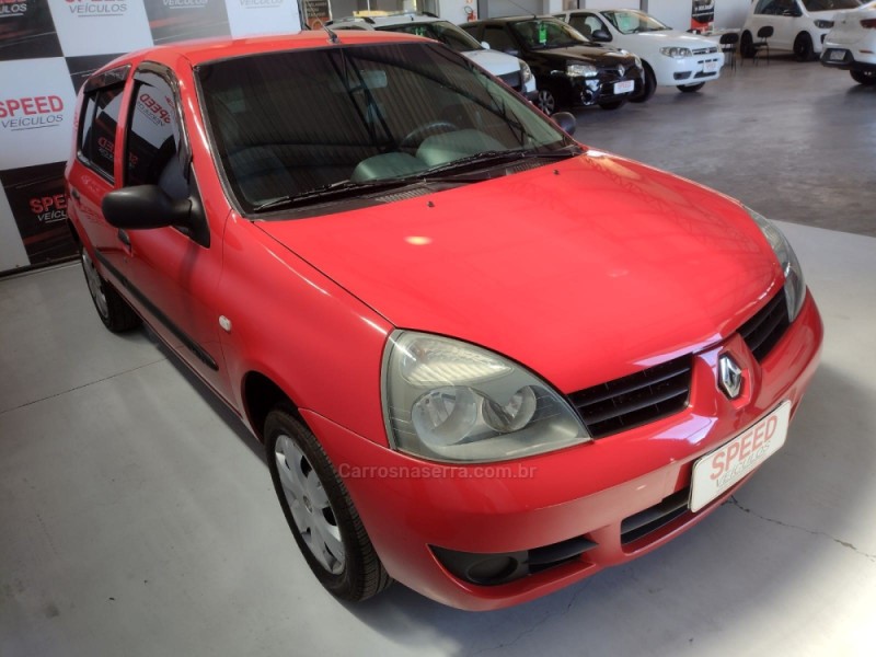 CLIO 1.0 CAMPUS 16V FLEX 4P MANUAL - 2010 - SãO SEBASTIãO DO CAí