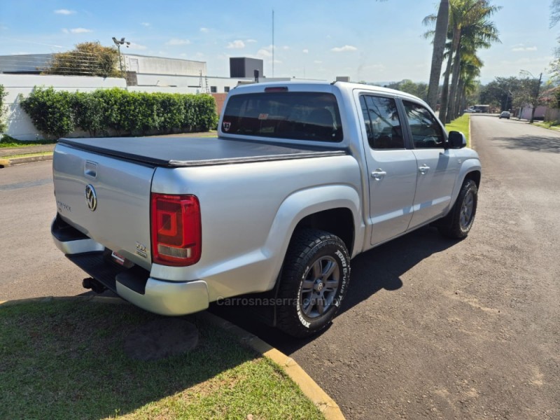 AMAROK 2.0 S 4X4 CD 16V TURBO INTERCOOLER DIESEL 4P MANUAL - 2011 - SãO LEOPOLDO