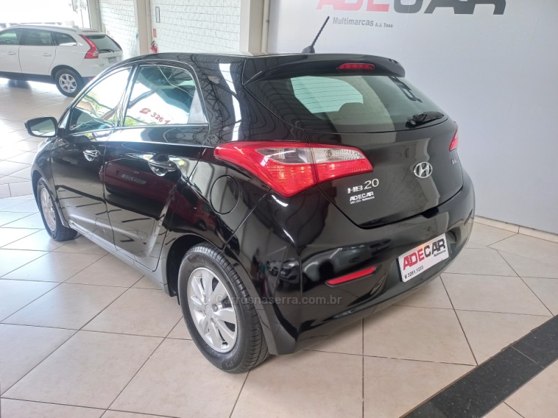 HB20 1.6 COMFORT STYLE 16V FLEX 4P MANUAL - 2015 - FARROUPILHA