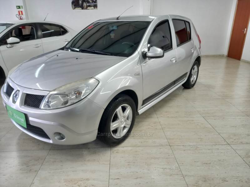 SANDERO 1.6 PRIVILÉGE 8V HI-FLEX 4P MANUAL - 2010 - CAXIAS DO SUL