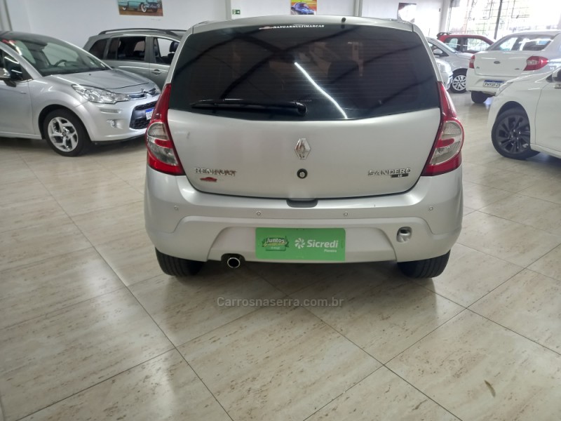 SANDERO 1.6 PRIVILÉGE 8V HI-FLEX 4P MANUAL - 2010 - CAXIAS DO SUL