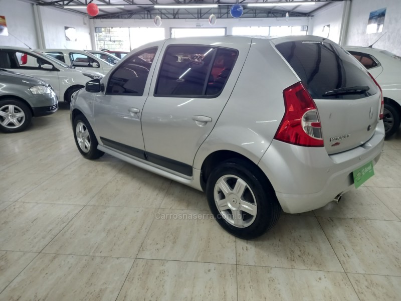 SANDERO 1.6 PRIVILÉGE 8V HI-FLEX 4P MANUAL - 2010 - CAXIAS DO SUL
