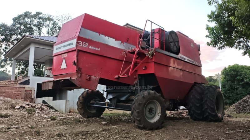 COLHEDEIRA  - 2011 - GUAPORé