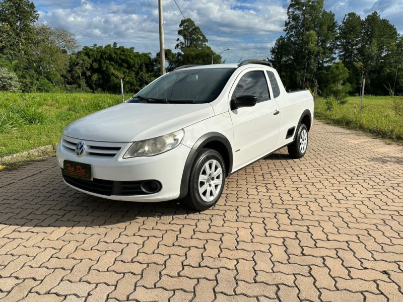 Volkswagen SAVEIRO CE CROSS G5 1.6 8V 2012 / 2013 por R$ 45.900,00