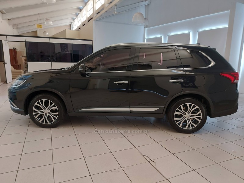 OUTLANDER 2.2 4X4 16V DIESEL 4P AUTOMÁTICO - 2018 - NOVO HAMBURGO