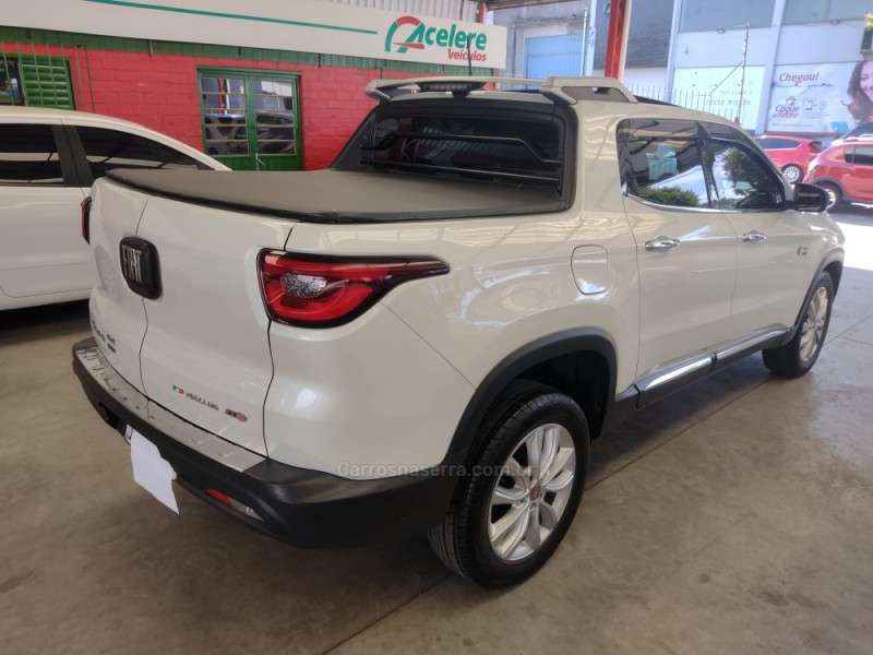 TORO 2.0 16V TURBO DIESEL VOLCANO 4WD AUTOMÁTICO - 2019 - CAXIAS DO SUL
