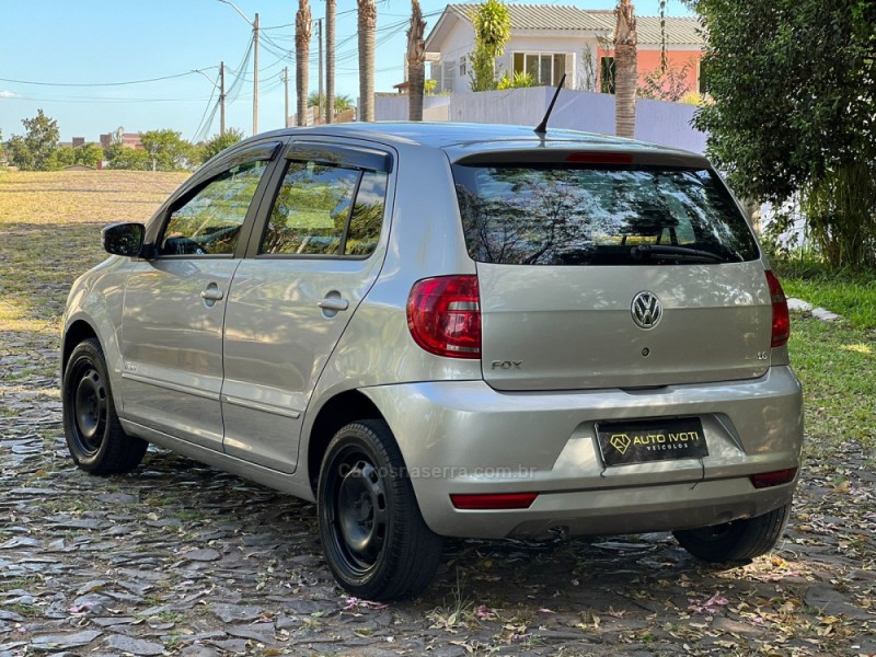 FOX 1.6 MI PLUS 8V GASOLINA 4P MANUAL - 2014 - IVOTI