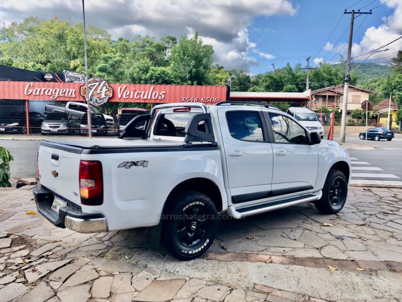 S10 2.8 LS 4X4 CD 16V TURBO DIESEL 4P MANUAL - 2016 - TRêS COROAS