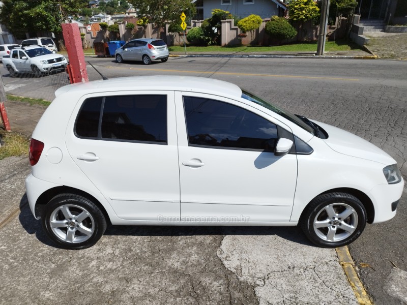 FOX 1.6 MI 8V FLEX 4P MANUAL - 2012 - FARROUPILHA