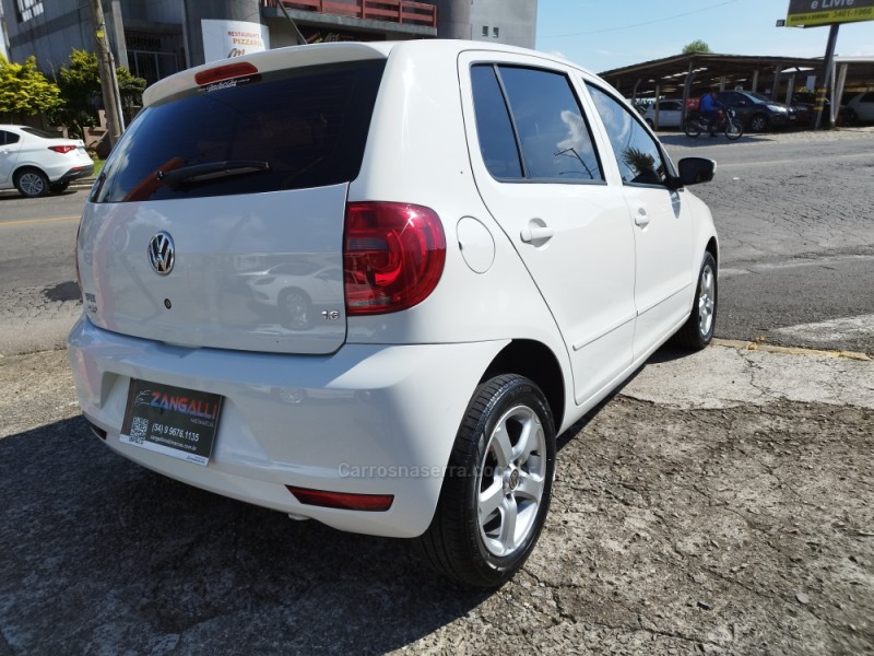 FOX 1.6 MI 8V FLEX 4P MANUAL - 2012 - FARROUPILHA