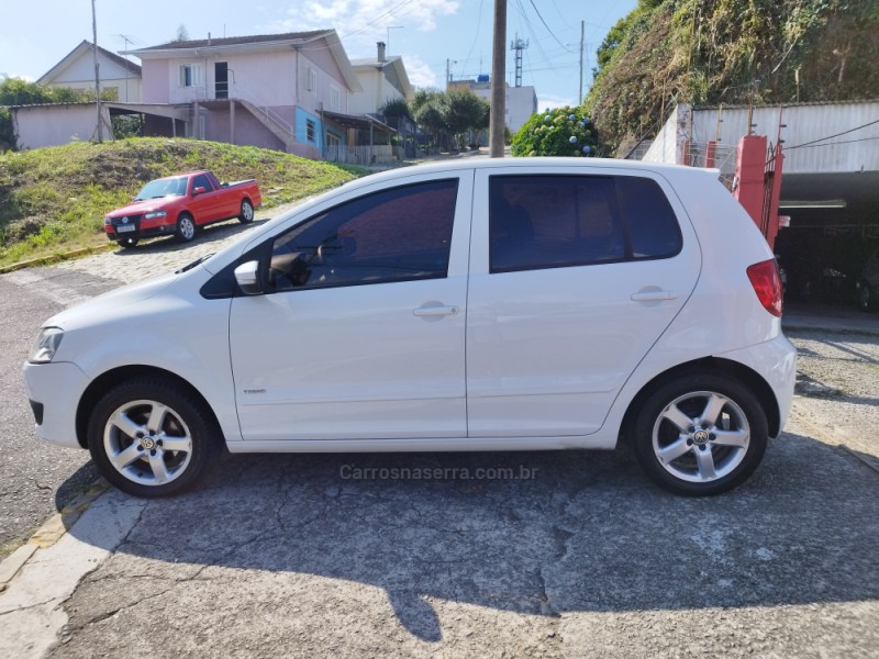 FOX 1.6 MI 8V FLEX 4P MANUAL - 2012 - FARROUPILHA
