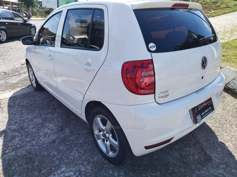 FOX 1.6 MI 8V FLEX 4P MANUAL - 2012 - FARROUPILHA