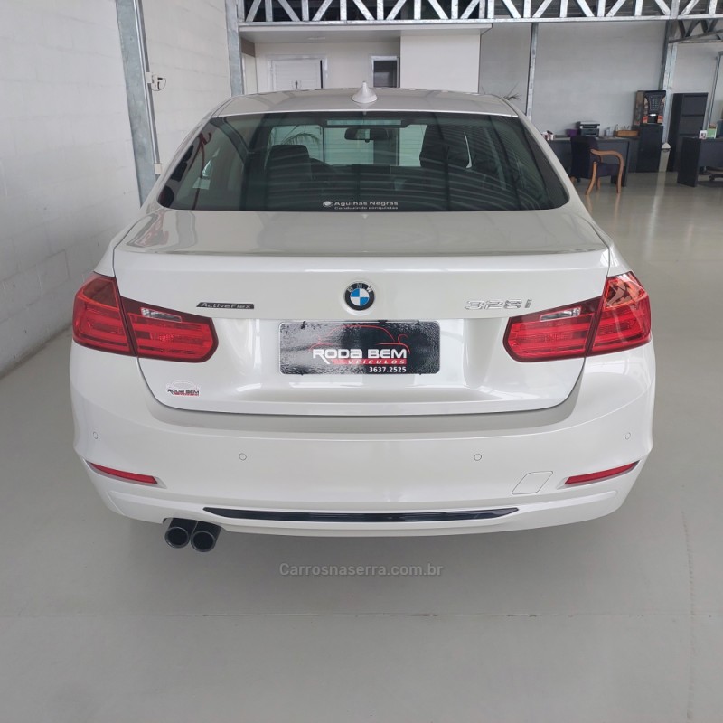 328I 2.0 M SPORT 16V ACTIVEFLEX 4P AUTOMÁTICO - 2015 - FELIZ