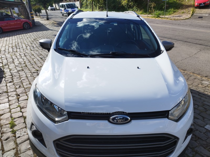 ECOSPORT 1.6 FREESTYLE 8V FLEX 4P MANUAL - 2014 - FARROUPILHA