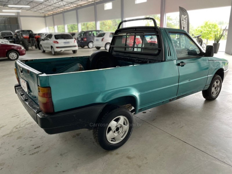 FIORINO 1.5 MPI TREKKING PICK-UP CS 8V GASOLINA 2P MANUAL - 1997 - BOM PRINCíPIO