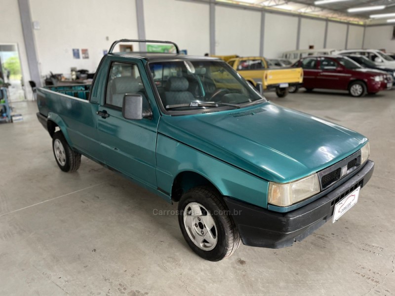 FIORINO 1.5 MPI TREKKING PICK-UP CS 8V GASOLINA 2P MANUAL - 1997 - BOM PRINCíPIO