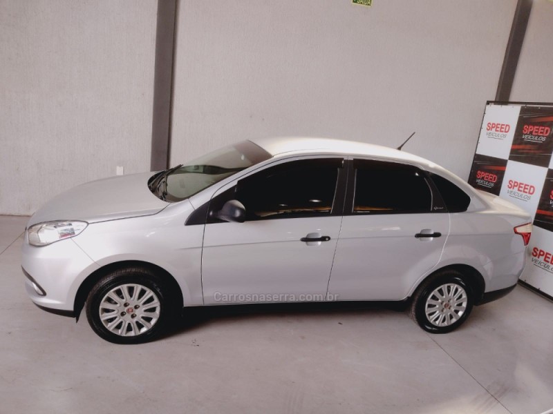 GRAND SIENA 1.0 ATTRACTIVE 8V FLEX 4P MANUAL - 2018 - SãO SEBASTIãO DO CAí