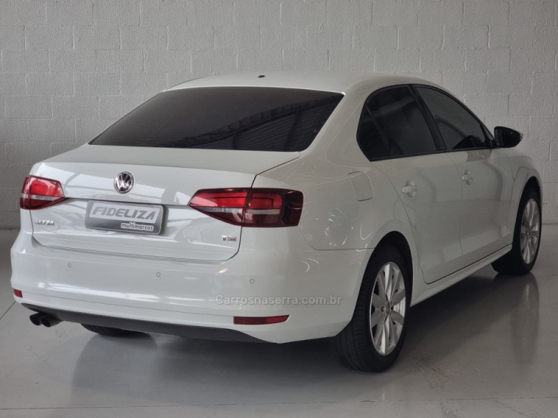 JETTA 1.4 16V TSI TRENDLINE GASOLINA 4P TIPTRONIC - 2016 - FARROUPILHA