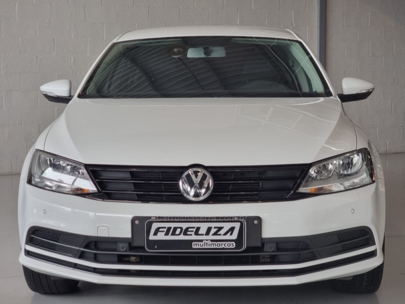 JETTA 1.4 16V TSI TRENDLINE GASOLINA 4P TIPTRONIC - 2016 - FARROUPILHA