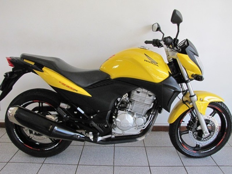 CB 300R  - 2012 - FARROUPILHA