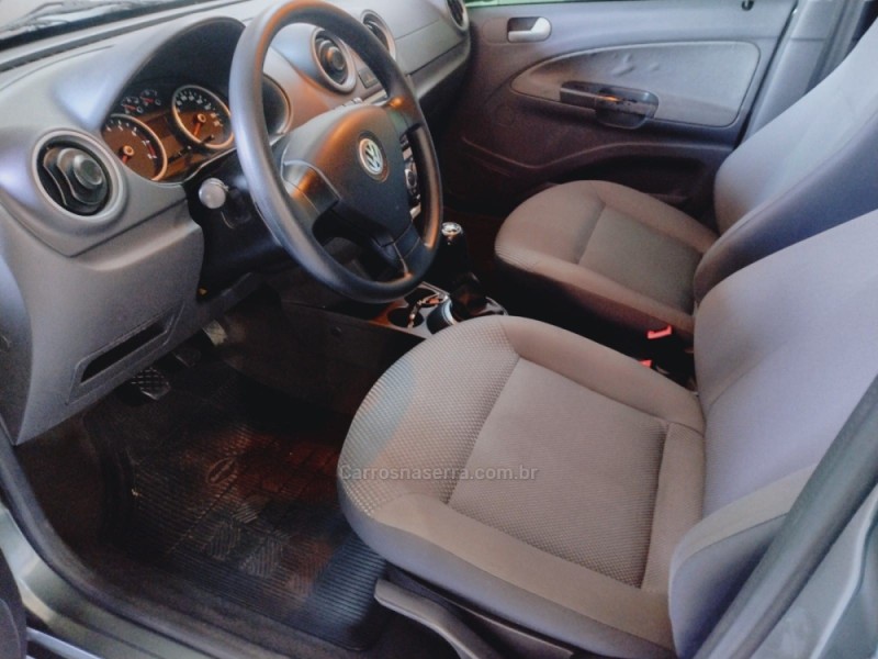 VOYAGE 1.0 MI CITY 8V FLEX 4P MANUAL - 2011 - SãO SEBASTIãO DO CAí