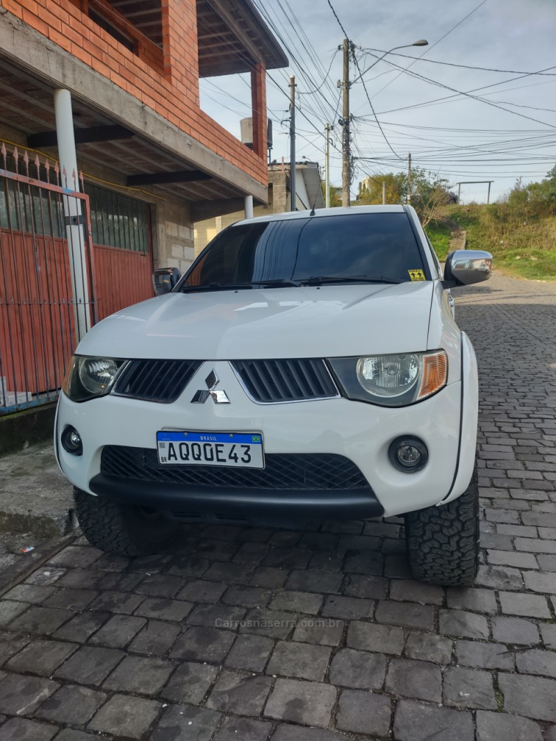 L200 TRITON 3.2 GL 4X4 CD 16V TURBO INTERCOLER DIESEL 4P MANUAL - 2008 - CAXIAS DO SUL