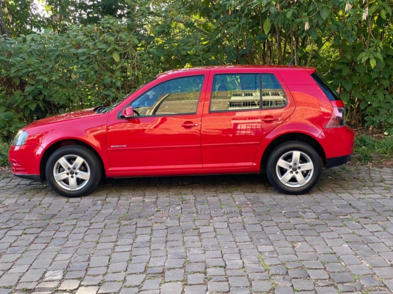 GOLF 1.6 MI SPORTLINE 8V FLEX 4P MANUAL - 2010 - CAXIAS DO SUL