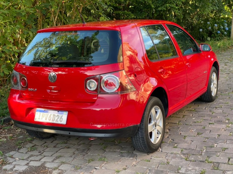 GOLF 1.6 MI SPORTLINE 8V FLEX 4P MANUAL - 2010 - CAXIAS DO SUL