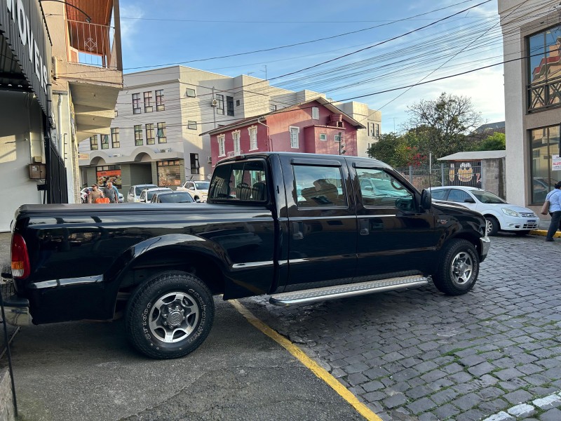 F-250 4.2 XLT 4X2 CD TURBO INTERCOOLER DIESEL 4P MANUAL - 2005 - GARIBALDI