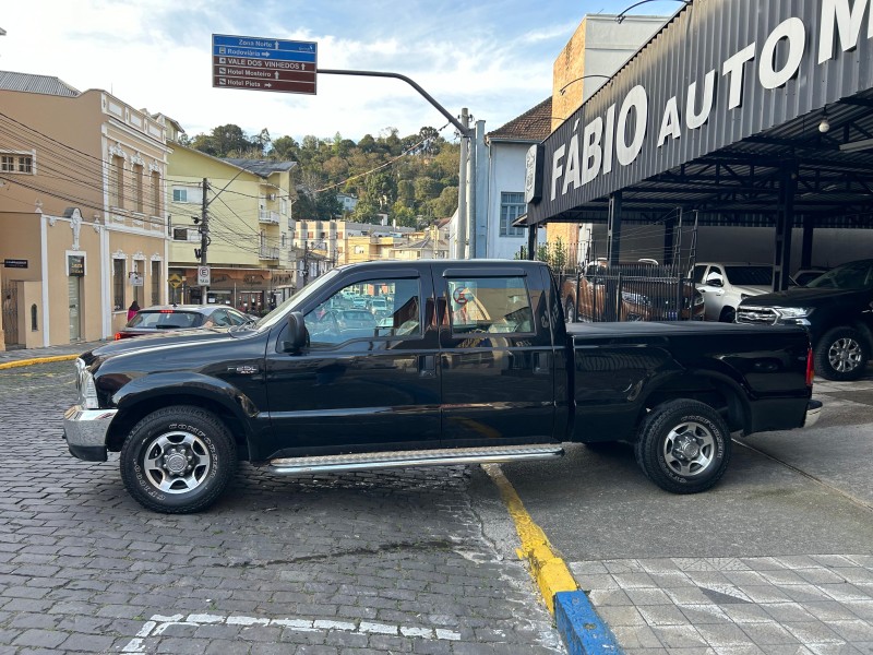 F-250 4.2 XLT 4X2 CD TURBO INTERCOOLER DIESEL 4P MANUAL - 2005 - GARIBALDI