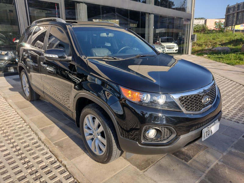 SORENTO 2.4 EX2 4X2 16V 4P 7 LUGARES AUTOMÁTICO - 2012 - CAXIAS DO SUL