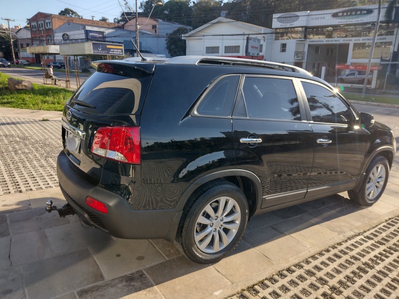 SORENTO 2.4 EX2 4X2 16V 4P 7 LUGARES AUTOMÁTICO - 2012 - CAXIAS DO SUL