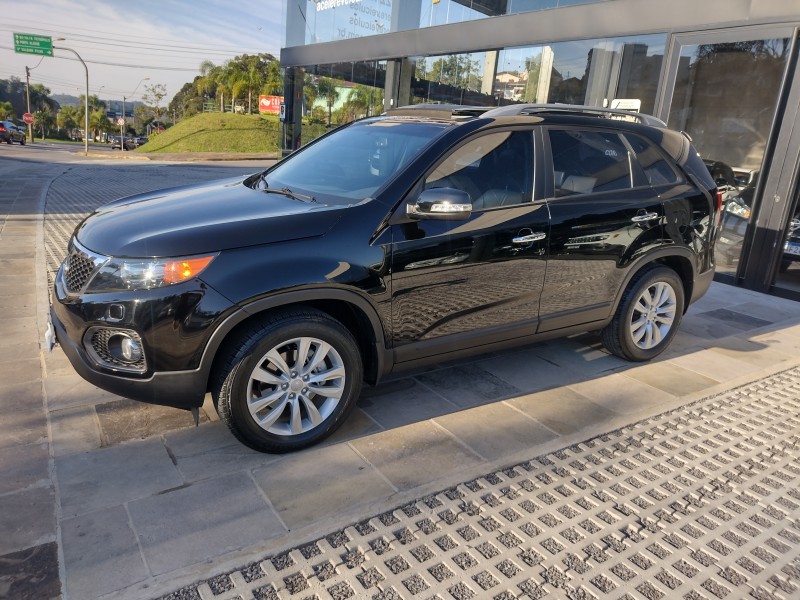 sorento 2.4 ex2 4x2 16v 4p 7 lugares automatico 2012 caxias do sul
